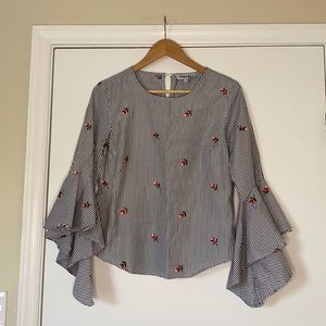 Long sleeves blouse